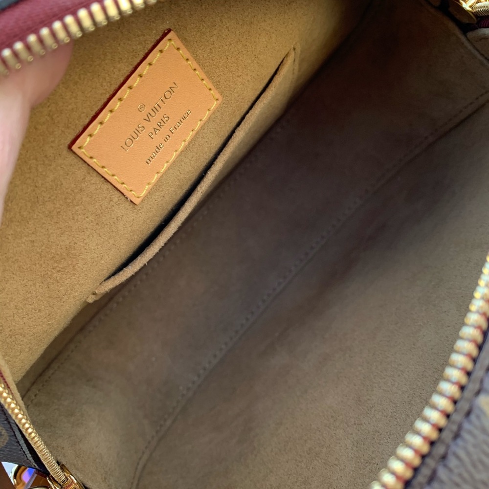 Sold Louis Vuitton Boite Chapeau Mm - Picture 12 of 15